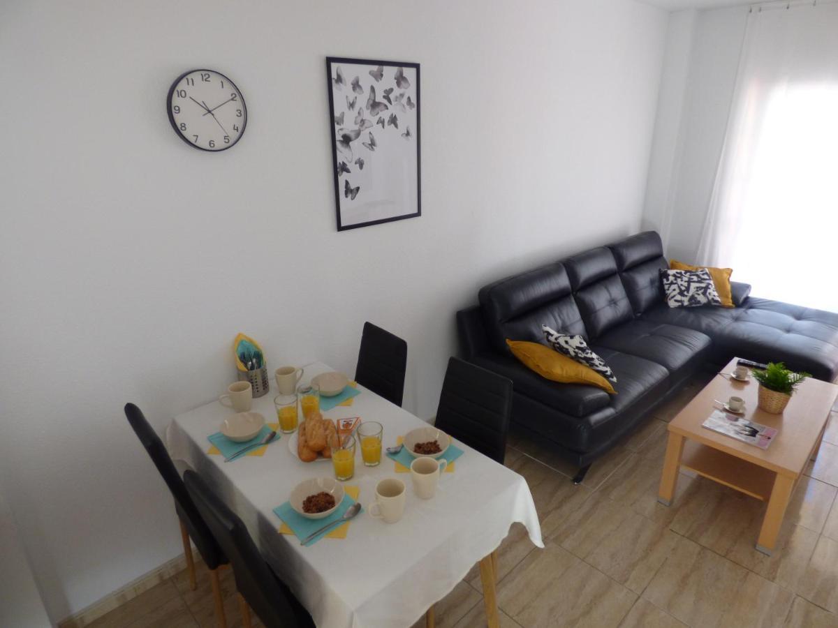 Apartman Mar Primavera อาโรนา ภายนอก รูปภาพ
